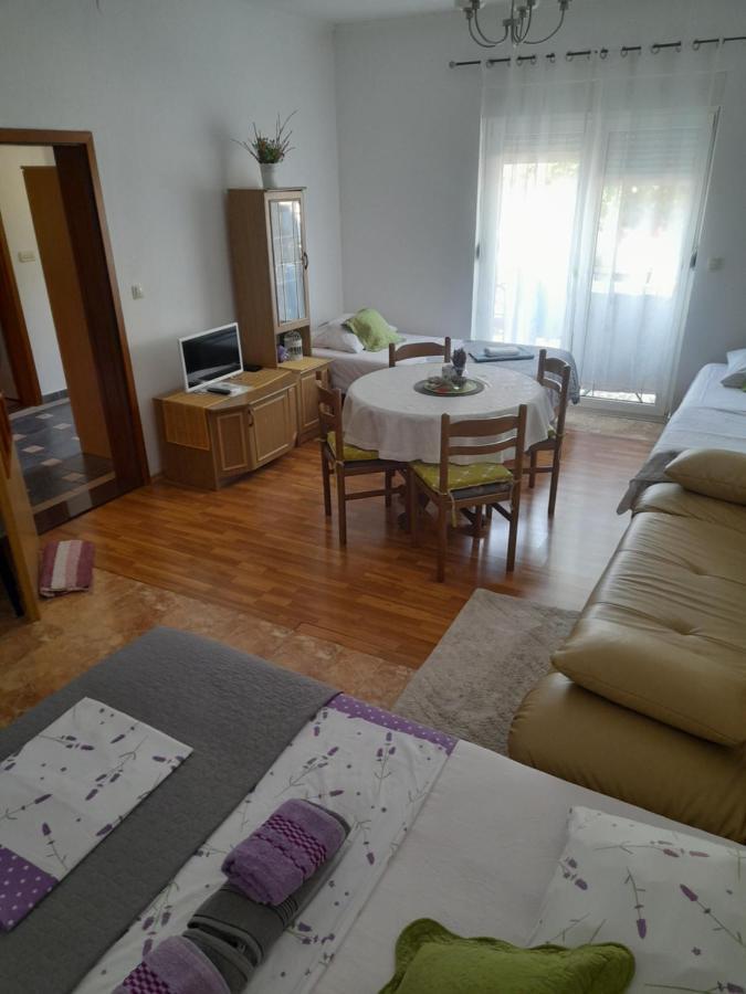 Apartmani "Rebecca" Neum Εξωτερικό φωτογραφία