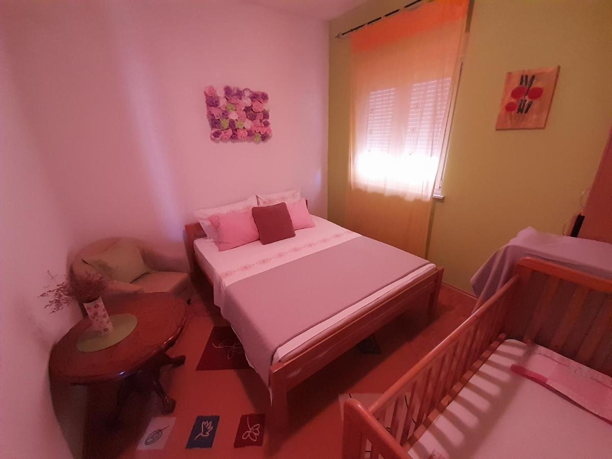 Apartmani "Rebecca" Neum Εξωτερικό φωτογραφία