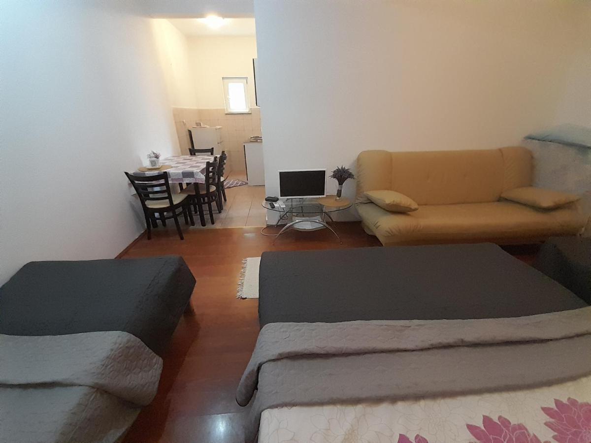Apartmani "Rebecca" Neum Δωμάτιο φωτογραφία
